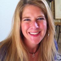 Jennifer Clapp Photo 18