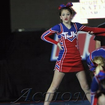 Lauren Beeson Photo 9