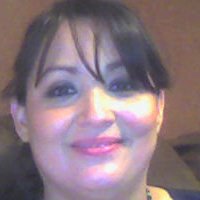 Laura Robles Photo 30
