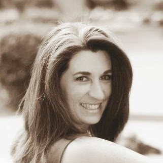 Lori Crowe Photo 7