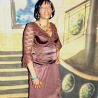 Shirley Higgins Photo 17