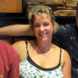 Rebecca Morris Photo 25