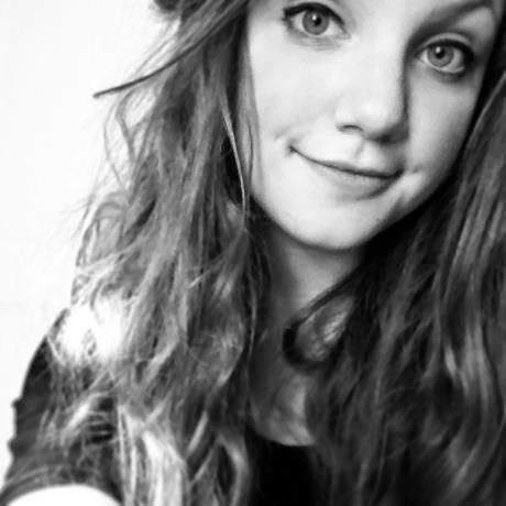 Millie Wilkinson Photo 5