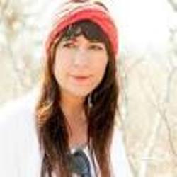 Alice Boone Photo 26