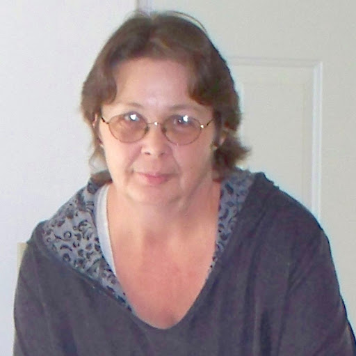 Julie Morrison Photo 30