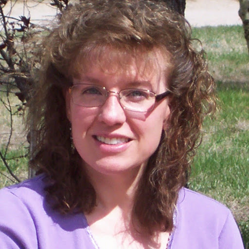 Kelly Oliver Photo 16