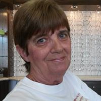 Jackie Holbert Photo 4