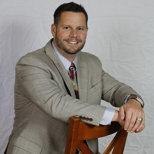 Mike Perry Photo 47