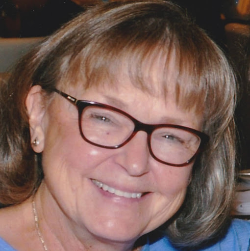 Linda Rhoades Photo 18