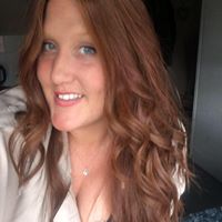 Angela Chester Photo 9