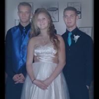 Robyn Burdick Photo 5