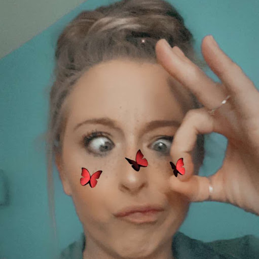 Julia Stanley Photo 34