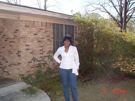 Carol Gray Photo 33