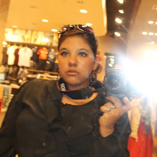 Stephanie Sandoval Photo 28