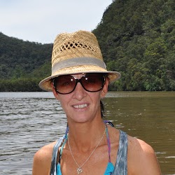 Paula Marks Photo 3