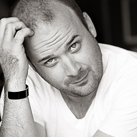 Christopher Whitten Photo 14