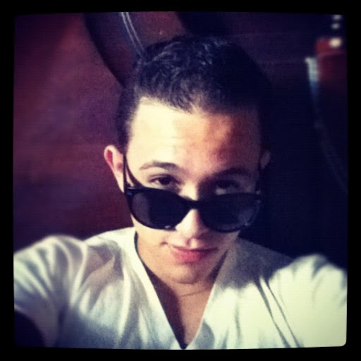 Alfredo Vargas Photo 27