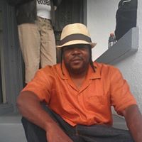 Kenneth Roe Photo 20
