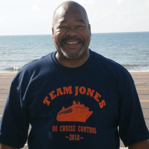 Harold Jones Photo 9