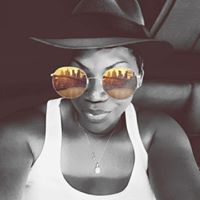 Erika Thompson Photo 10