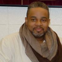 Ronald Travis Photo 33