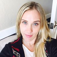 Amanda Edmonds Photo 30