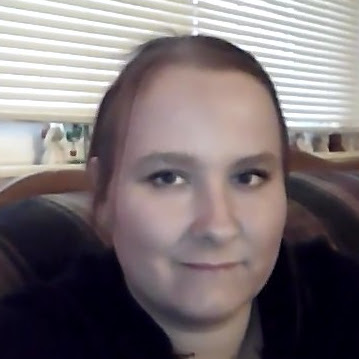 April Cunningham Photo 34