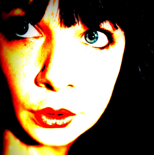 Lisa Russell Photo 33