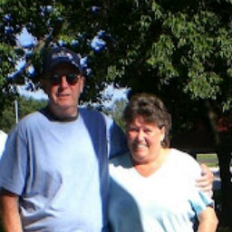 Carol Rowe Photo 40