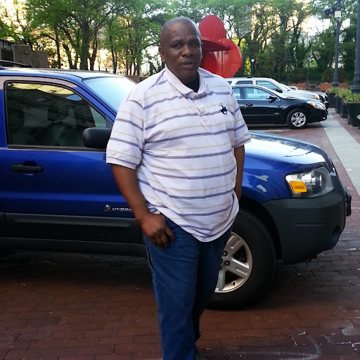 Ronald Stapleton Photo 19