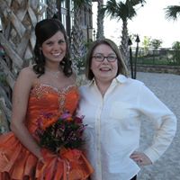 Molly Robinson Photo 31