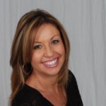 Traci Lee Photo 2