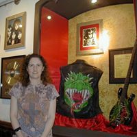 Julie Sherman Photo 10