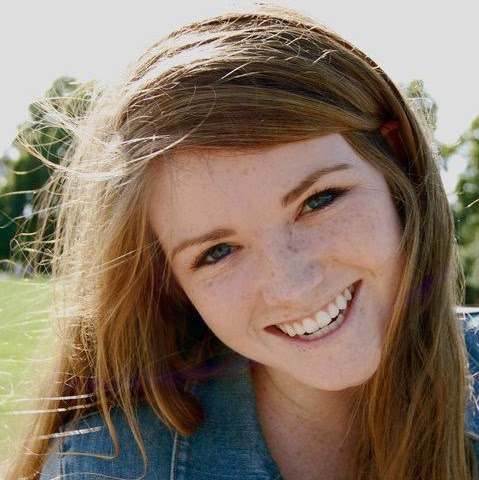 Julia Hines Photo 39
