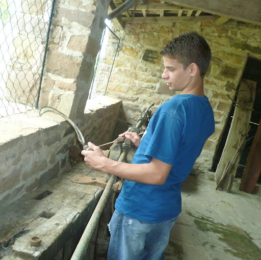 Richard Cardoza Photo 13
