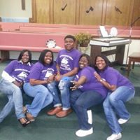 Cynthia Glover Photo 24