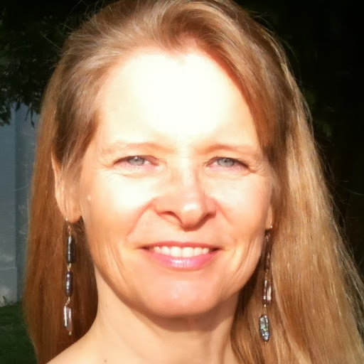 Julianne Rice Photo 20
