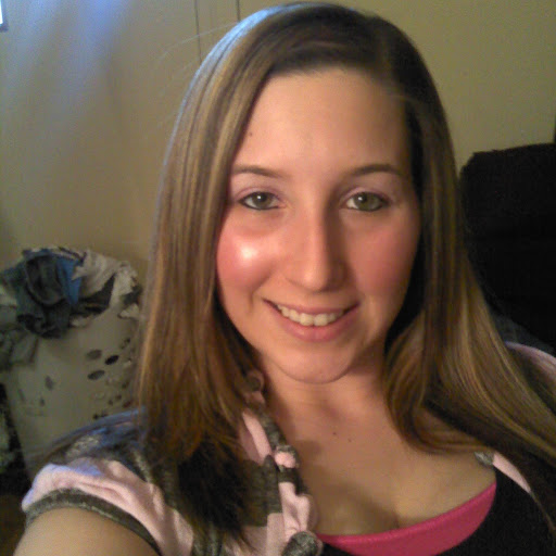 Danielle Carter Photo 15