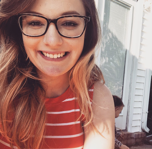 Lizzie Anderson Photo 31