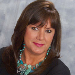 Tracy Peterson Photo 26