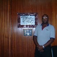 Harold Middleton Photo 5