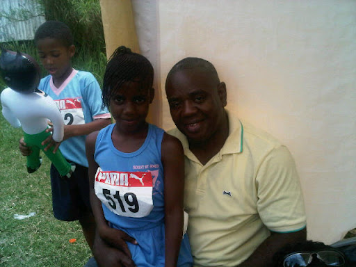 Michael Hibbert Photo 22