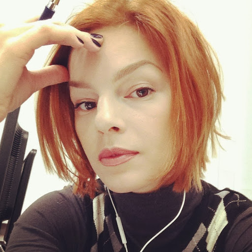 Lucy Mayer Photo 4
