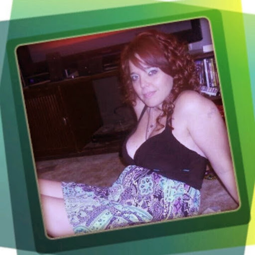 Renee White Photo 34
