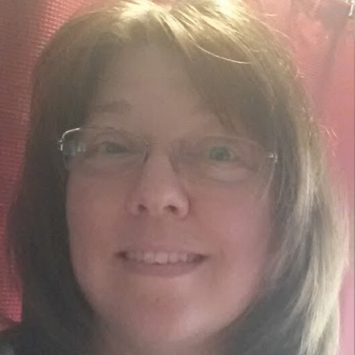 Shari Webb Photo 16