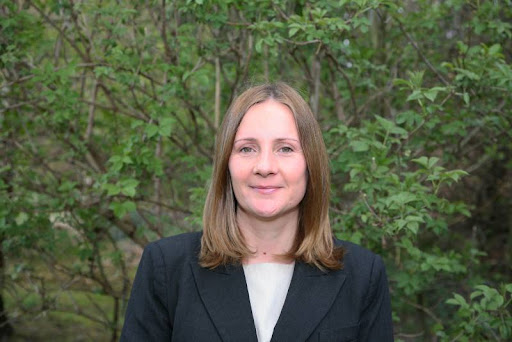 Lorraine Thomson Photo 22