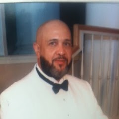 Robert Arrington Photo 41