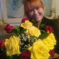 Elizabeth Langford Photo 24