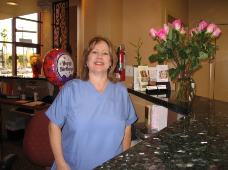 Donna Hamilton Photo 39