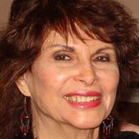 Anna Vitale Photo 8